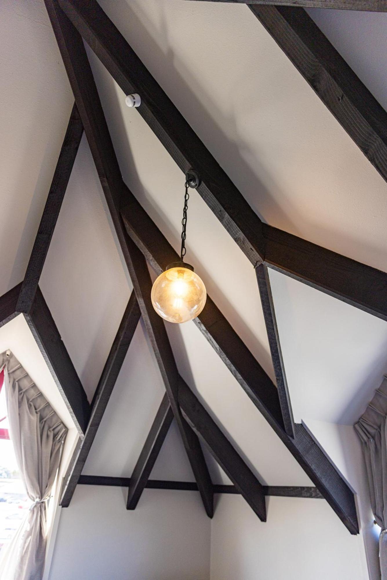 Knights Inn Оукланд Екстериор снимка