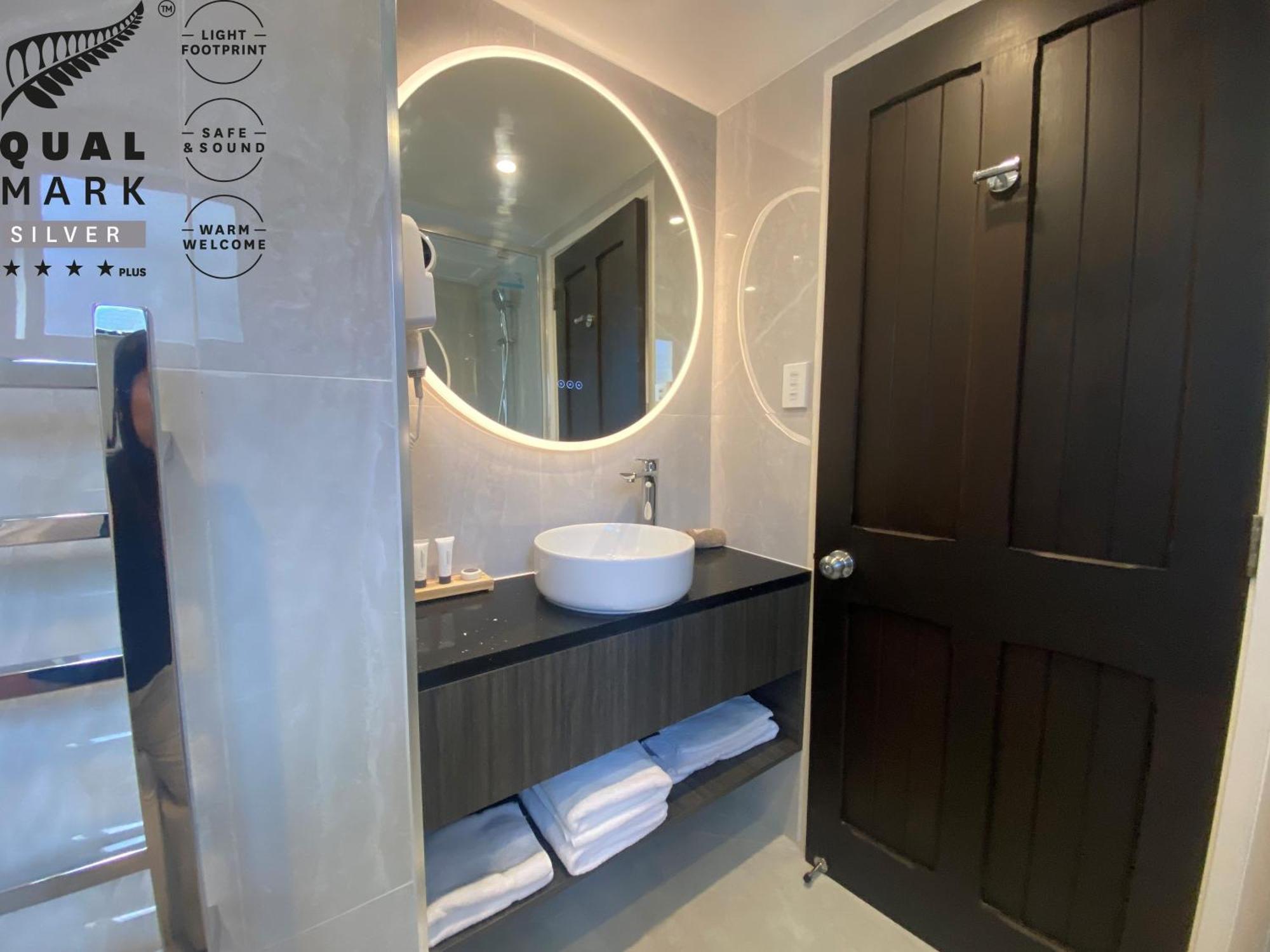 Knights Inn Оукланд Екстериор снимка