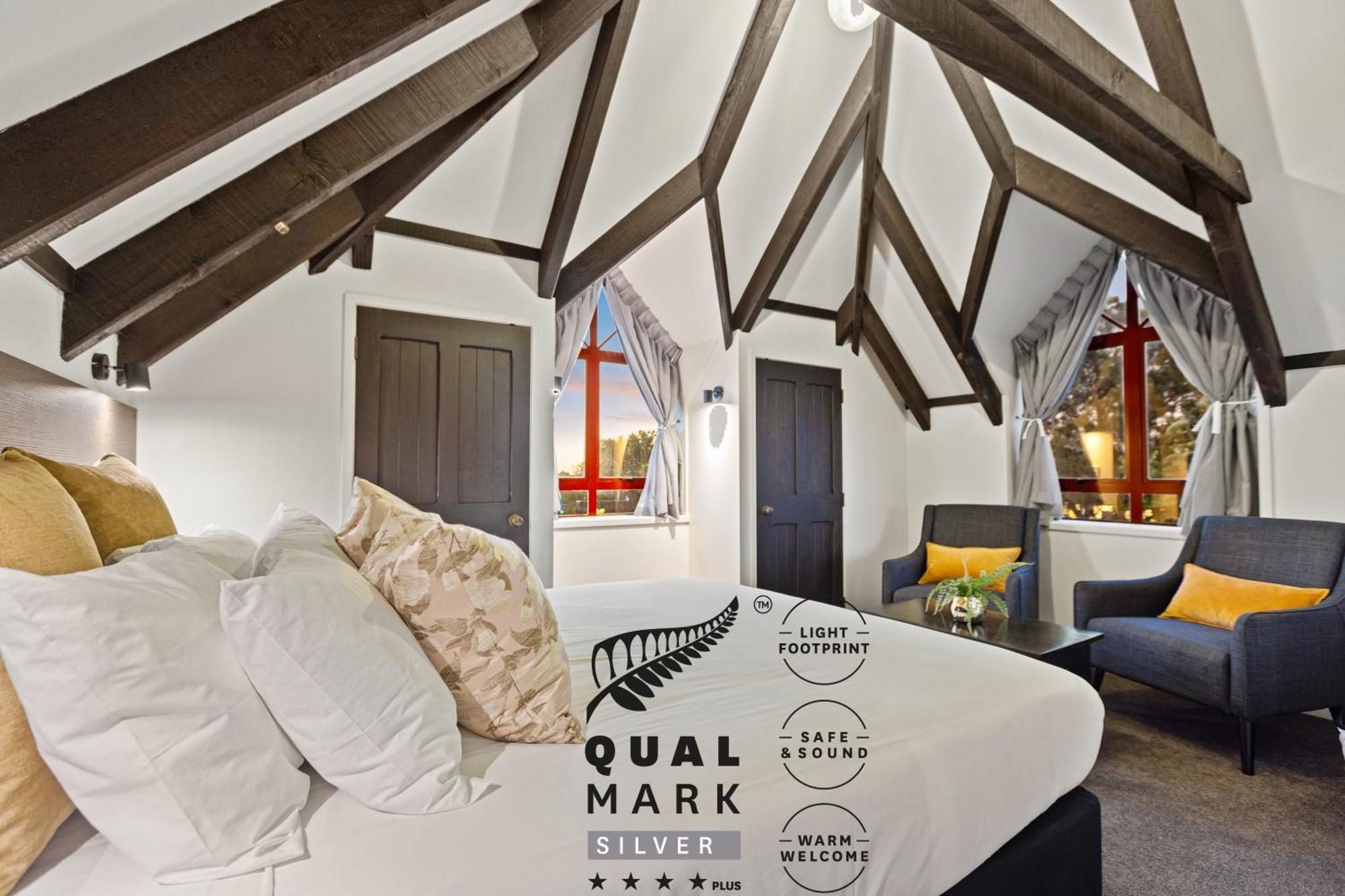 Knights Inn Оукланд Екстериор снимка