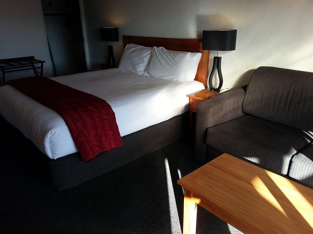 Knights Inn Оукланд Екстериор снимка